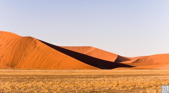 geometrische Sanddünen bei Sonnenaufgang, Sossusvlei
