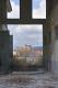 Ausblick durch Einfahrt in historischem Industrieensemble in Freising